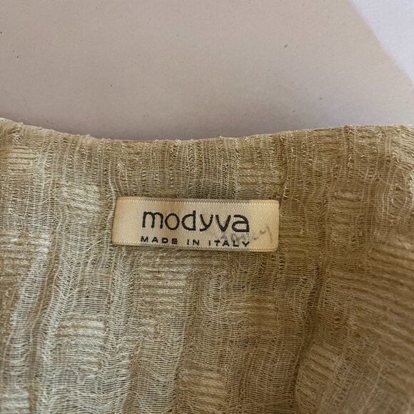 Modyva Fits Small Short Sleeve Cream Jacket Textured *Flaw - Picture 2 of 11
